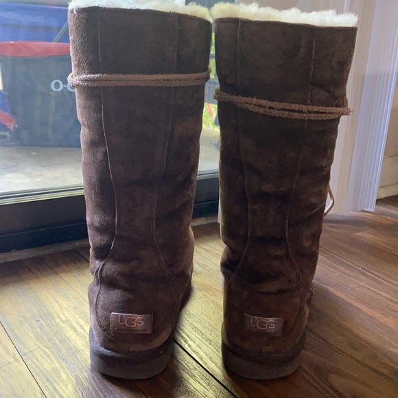 Widely suede boots UGGS size 9 - Picture 2 of 6